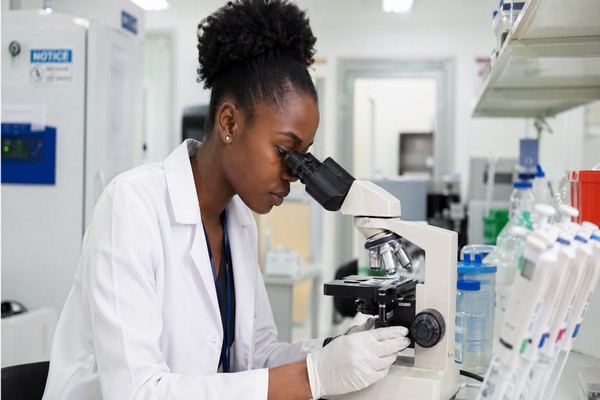 Aide Chimiste Biologiste
